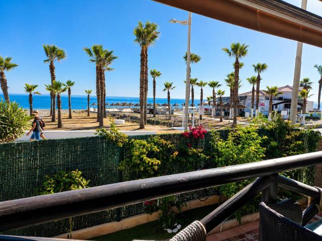 BEACHFRONT APARTMENT TORROX COSTA DEL SOL