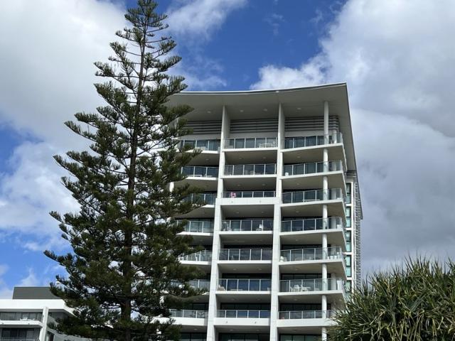 BEACHFRONT BUSINESS ONLY MANAGEMENT RIGHTS HIGH NET PROFIT
