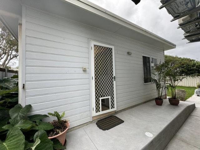 BEACHFRONT BLISS ONE BEDROOM FULLY FURNISHED FLAT
