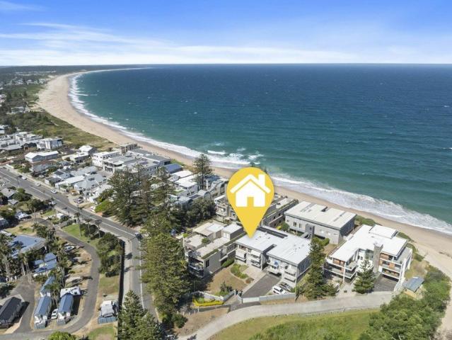 BEACHFRONT COMPLEX â GORGEOUS LAKE & PARK VIEWS