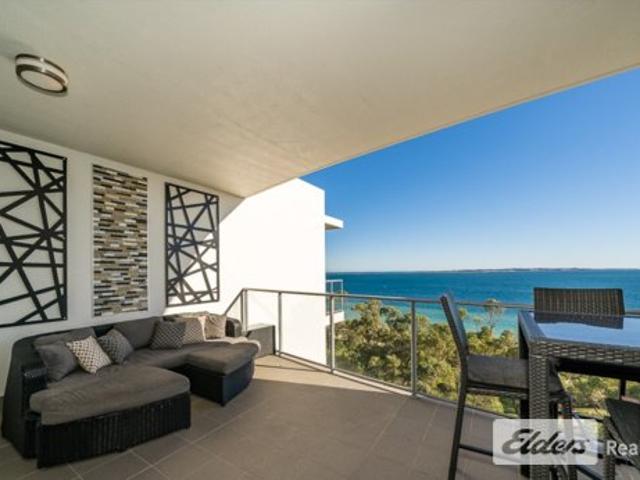 BEACHFRONT EXECUTIVE LIVING, FULLY FURNISHED! 3x2 PENTHOUSE WITH ACCESS TO POOL & GYM!