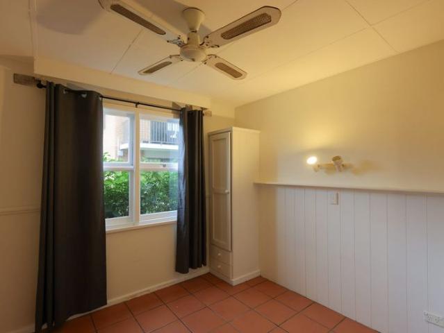 BEACHFRONT LIFESTYLE IN KORORA