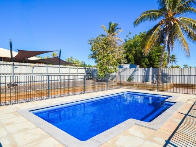 BEACHFRONT LIVING WITH OUTSTANDING INVESTMENT CREDENTIALS