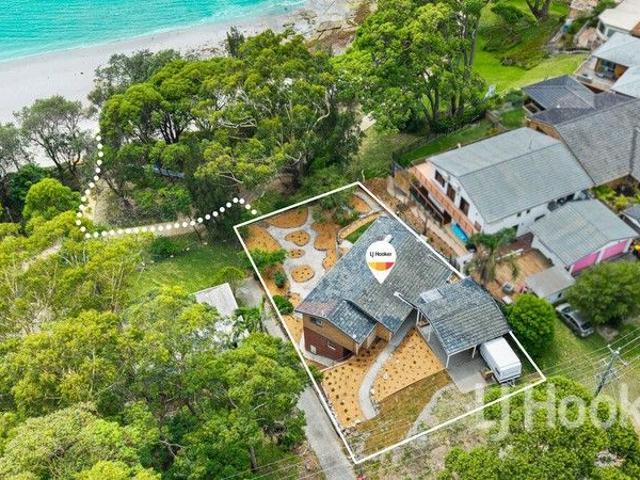Beachfront Living with Flexible Dual Level Layout