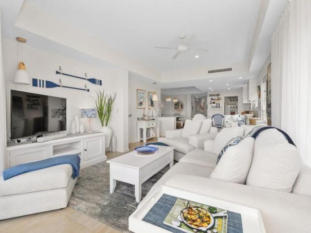 Beachfront Living in the Heart of Kingscliff