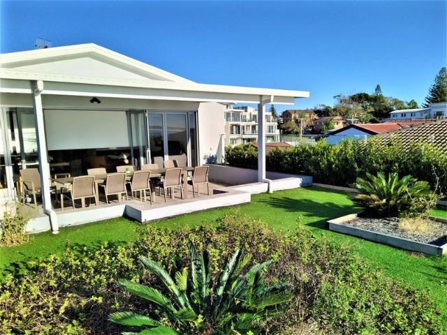 Beachfront Penthouse Fr2,750million.Fabulous Position