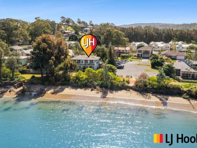 'Beachfront' Perfect for Multi Generational Families !