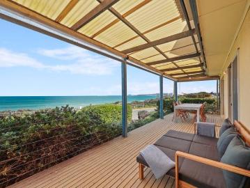 Beachfront Port Elliot
