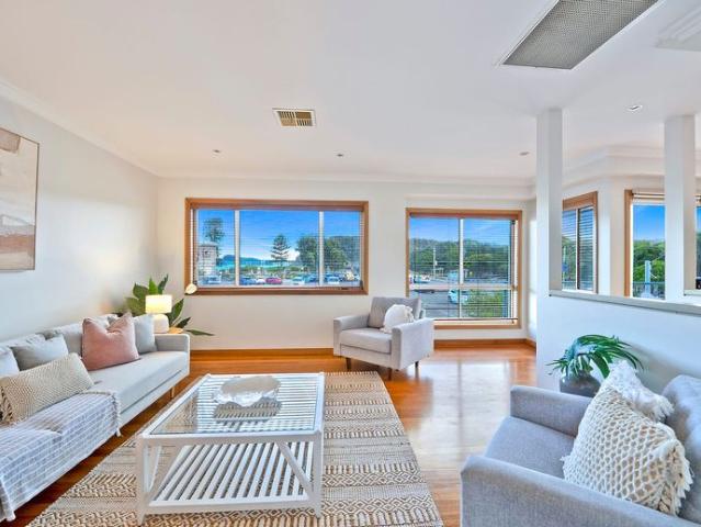 Beachfront Reserve | Tri Level Living | Premium Convenience