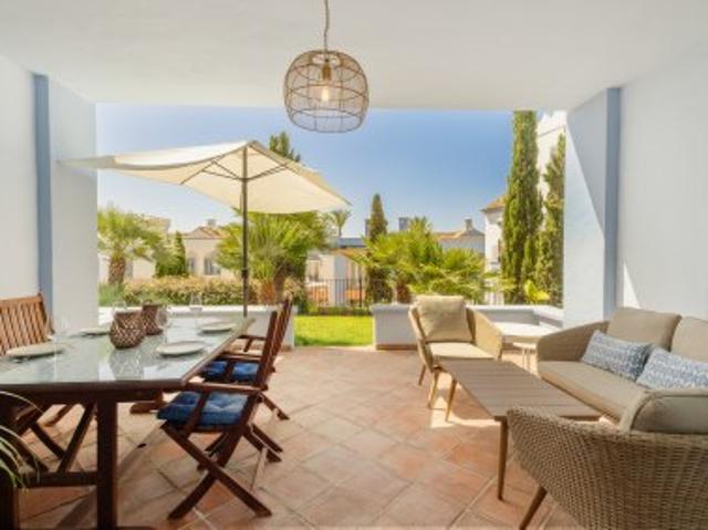 Beachfront 2 bedroom holiday rental with private terrace in Casares Costa