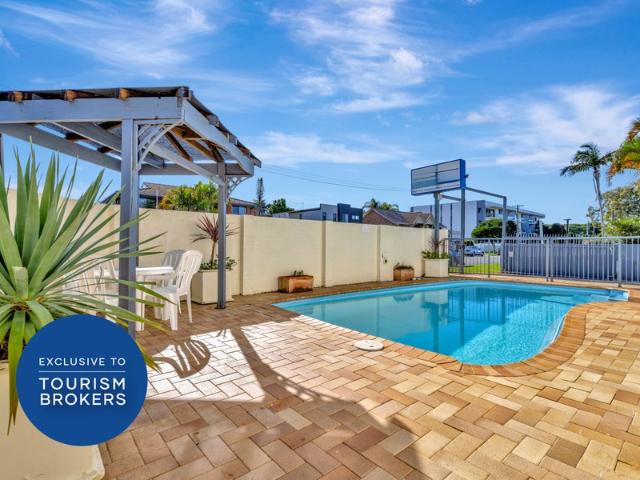 Beachside Accommodation Complex | Six Apartments | Development Potential STCA 2904MF
