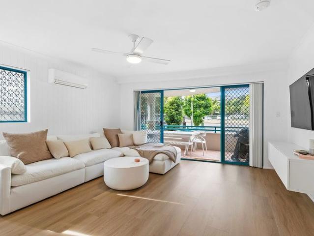 Beachside Apartment