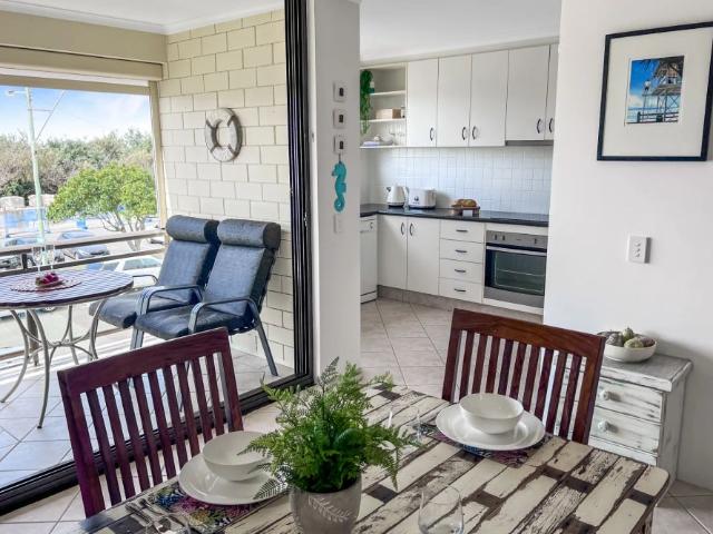 Beachside Bliss Awaits! Fully Furnished Haven Short Term Rental