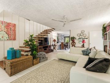Beachside Bliss Ground Floor Coastal Retreat Just Metres from the Sand