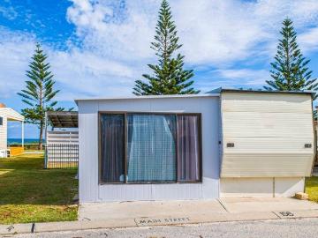 Beachside Bliss in Seabird