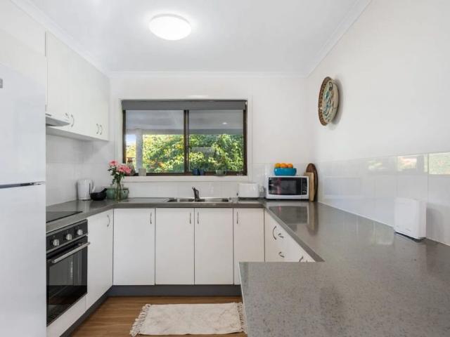Beachside Bliss Just 300m From the Sand