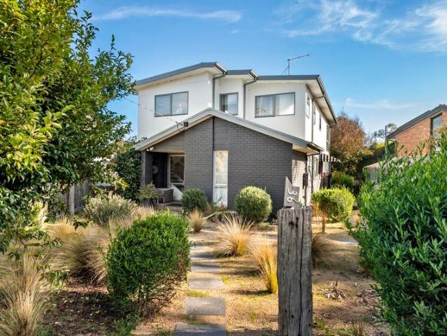 Beachside Bliss with Breathtaking Water Views Spacious Coastal Living