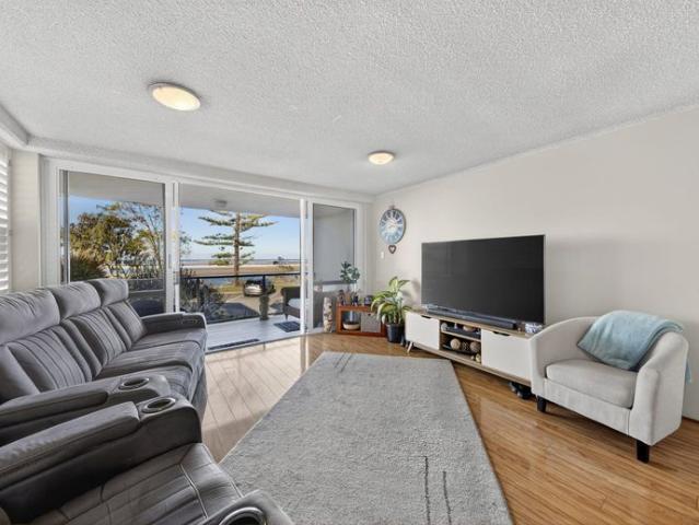 Beachside Bliss With Ocean Views