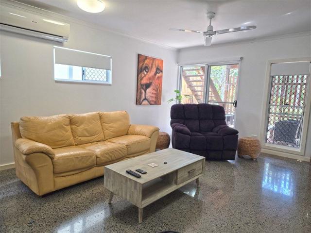 Beachside Ground Floor Fully Self Contained