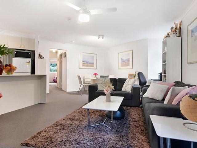 Beachside Ground Floor Renovated