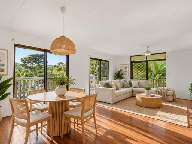 Beachside Dual Living Opportunity with Space, Flexibility and Income Potential