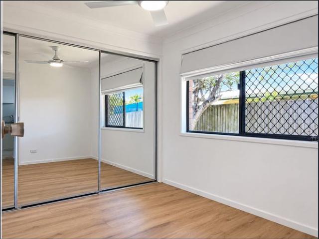 Beachside Duplex in a Convenient Location