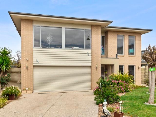 Beachside Family Haven Near The Golf Course