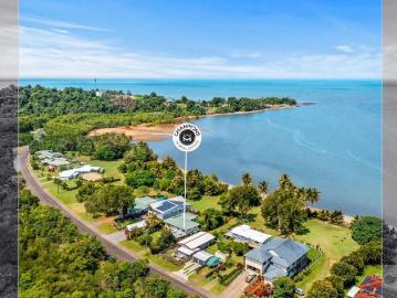 Prime Beachside Dual Living Ideal for Families or Investors
