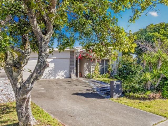 Beachside Home on Generous 627m² Corner Block
