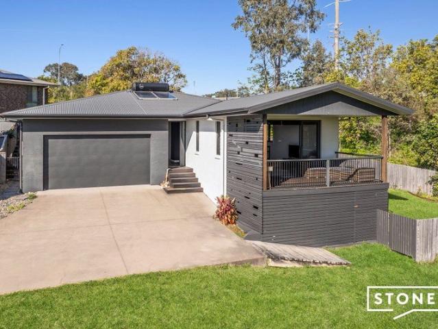 Beachside Haven with Space, Privacy & Coastal Convenience