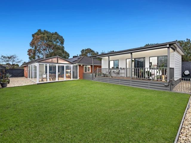 Beachside Inspired Living with Flexible Dual Accommodation