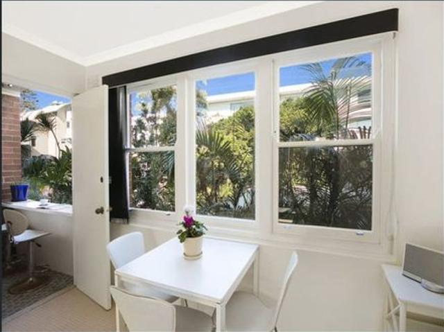 Beachside one bedroom apartment