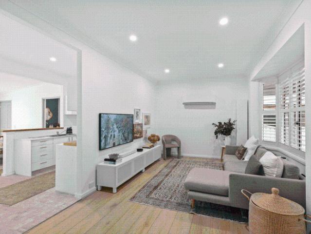 Beachside Location