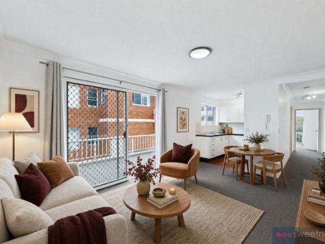 Beachside Location Renovated 1 Bedder