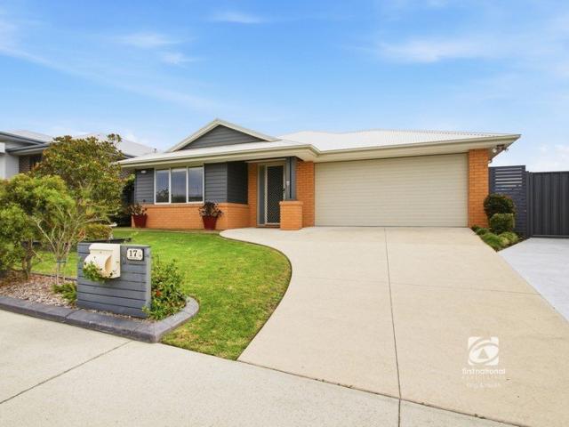 BEACHSIDE LIVING ON BREAM