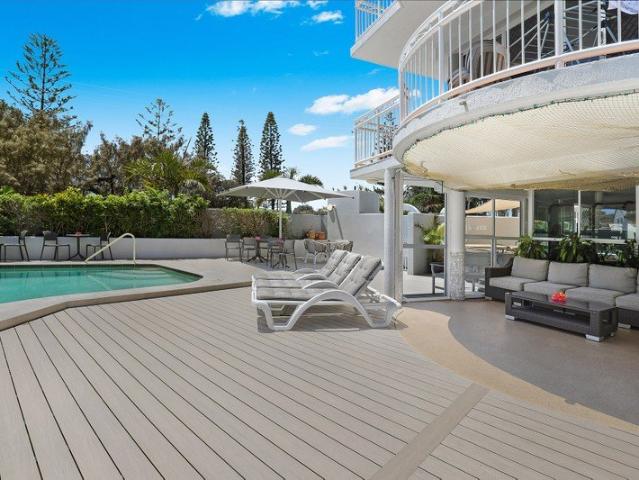 Beachside Living at its best!