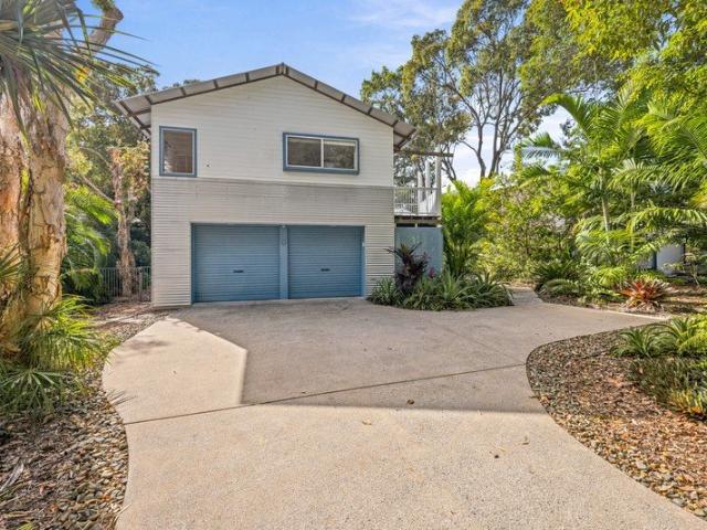 Beachside Living, Beautifully Designed