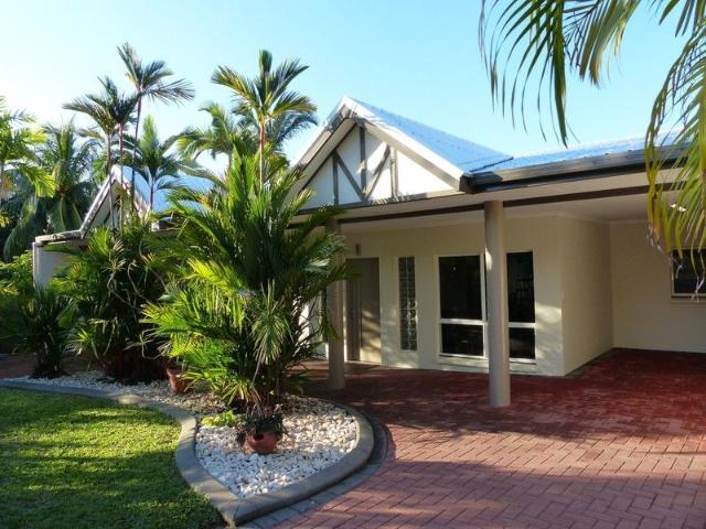 Beachside living in a well located, large, cool, family home