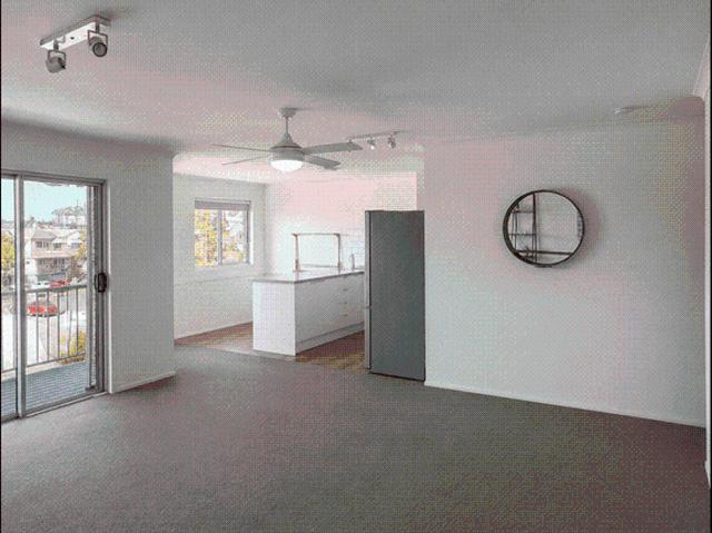 Beachside Living in Coolangatta – Walk to the Sand & Surf!