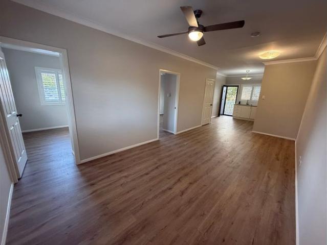 Beach side 3 bedroom unit