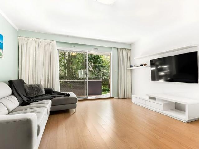 Beachside living in peaceful sanctuary