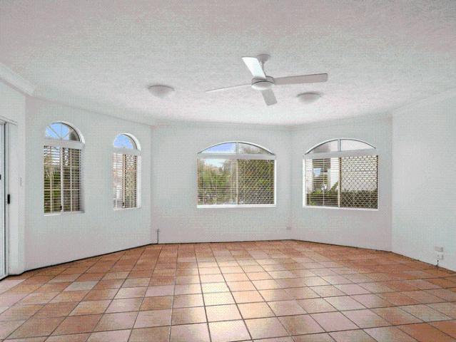 Beachside Living in the Heart of Mermaid Beach