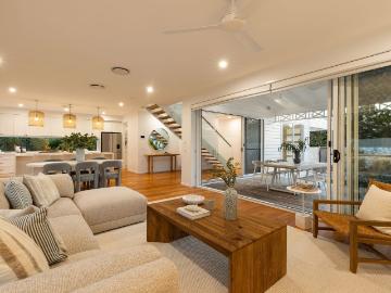 Coastal Living Moments from the Beach in Mermaid Waters