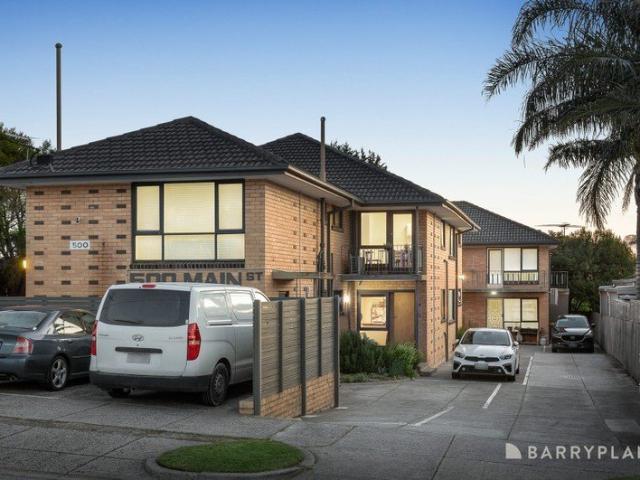 Beachside Living in the Heart of Mordialloc
