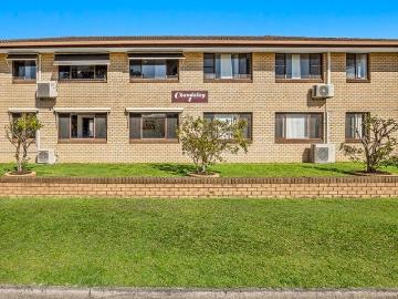 Beachside Living In The Heart Of Sawtell