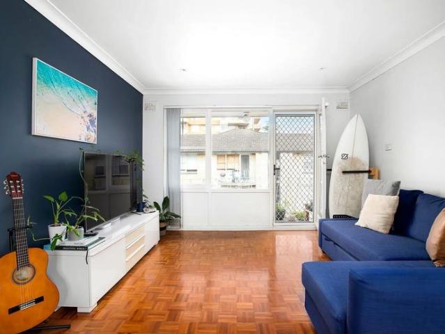Beachside Living Just 200m from Dee Why Beach