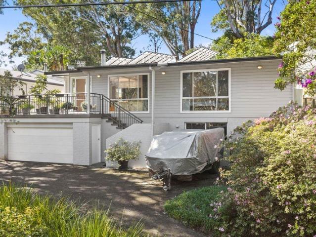 Beachside Living Just 400m from the Sand
