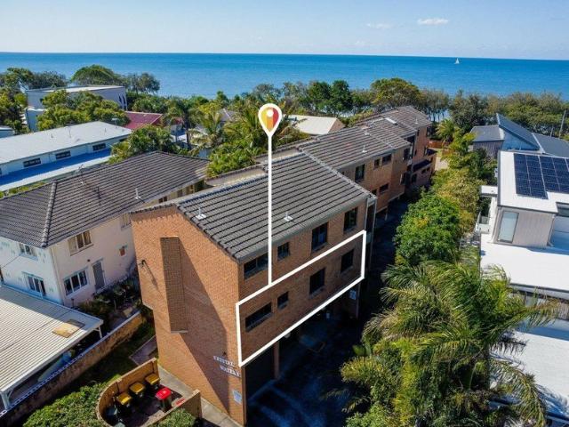 Beachside Living Just One Street From Woorim Beach