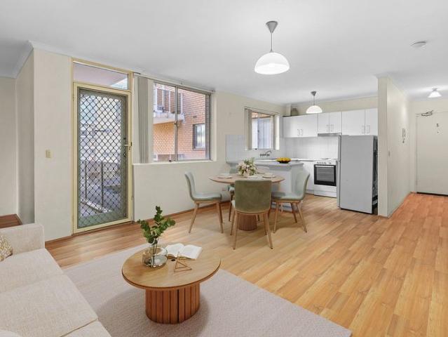 Beachside Living with Everyday Convenience