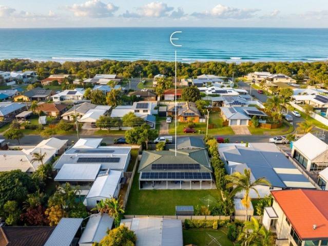 Beachside Living with Everyday Convenience